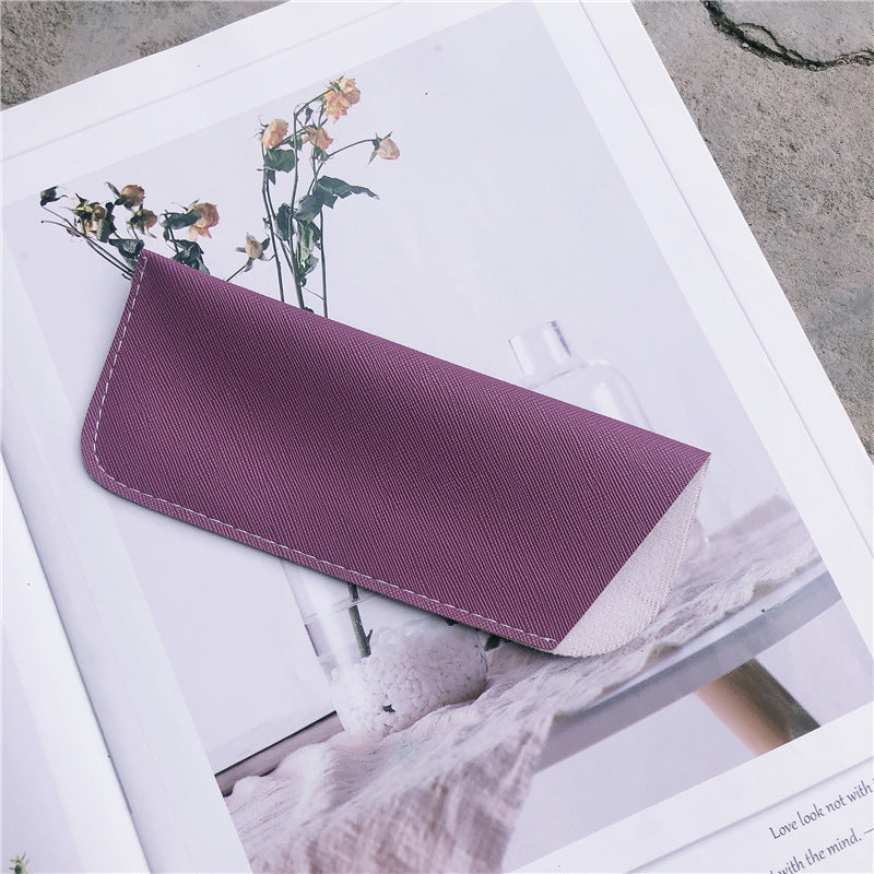 Stylish Eyewear Case Bowlift