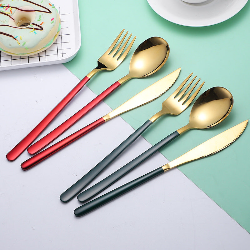 More Elegant and Functional Salad Spoon Bowlift