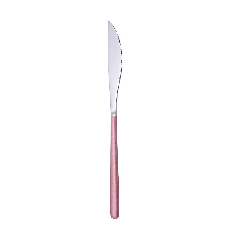 More Elegant and Functional Salad Spoon Bowlift