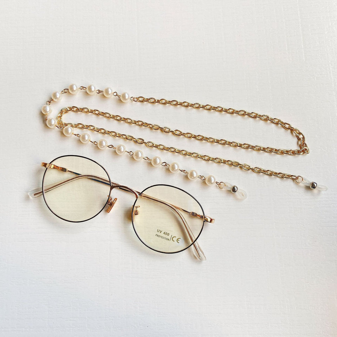 Fashionable glasses frame with pearl chain Bowlift