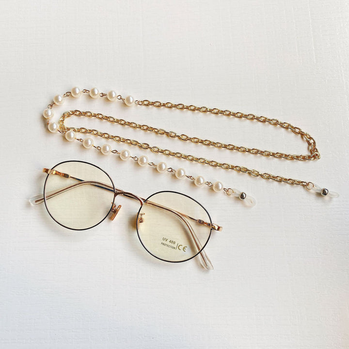 Fashionable glasses frame with pearl chain Bowlift