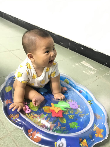 Unisex water play mat with colorful sea motifs Bowlift