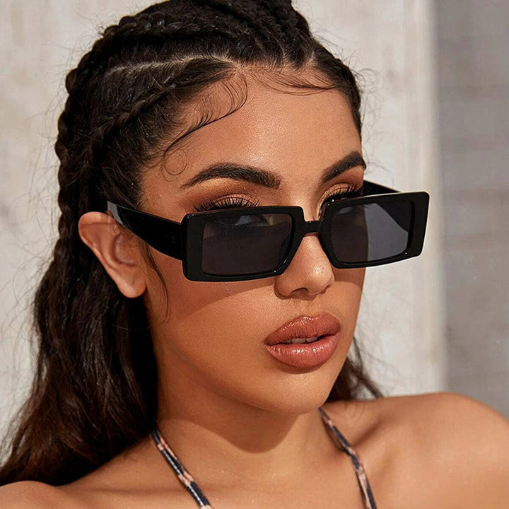 Women square sunglasses with modern frame and stylish design Bowlift