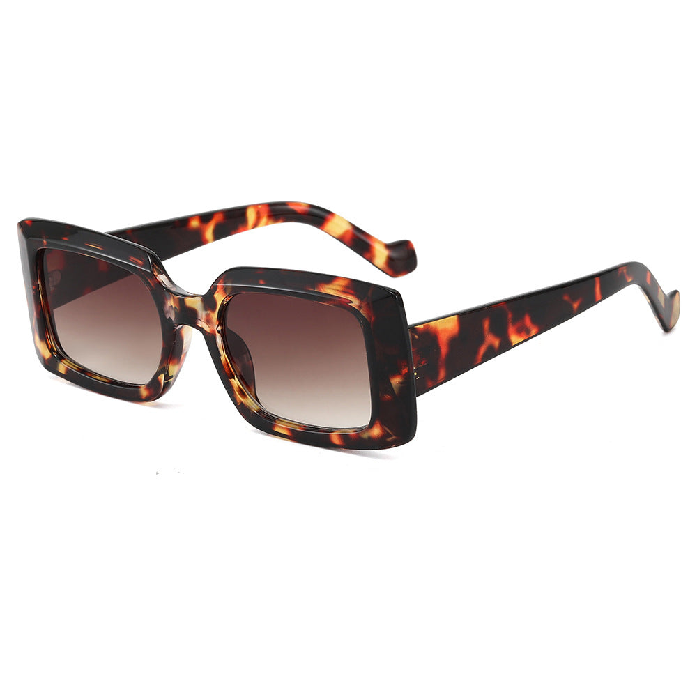 Women's fashionable square sunglasses with transparent design Bowlift