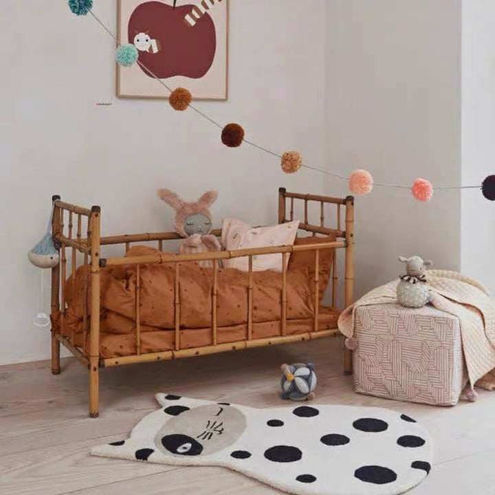 BowLift | Multicolored animal print rug made of cotton blend, adorable rug for the area, pet-friendly, easy-care rug for the bedroom