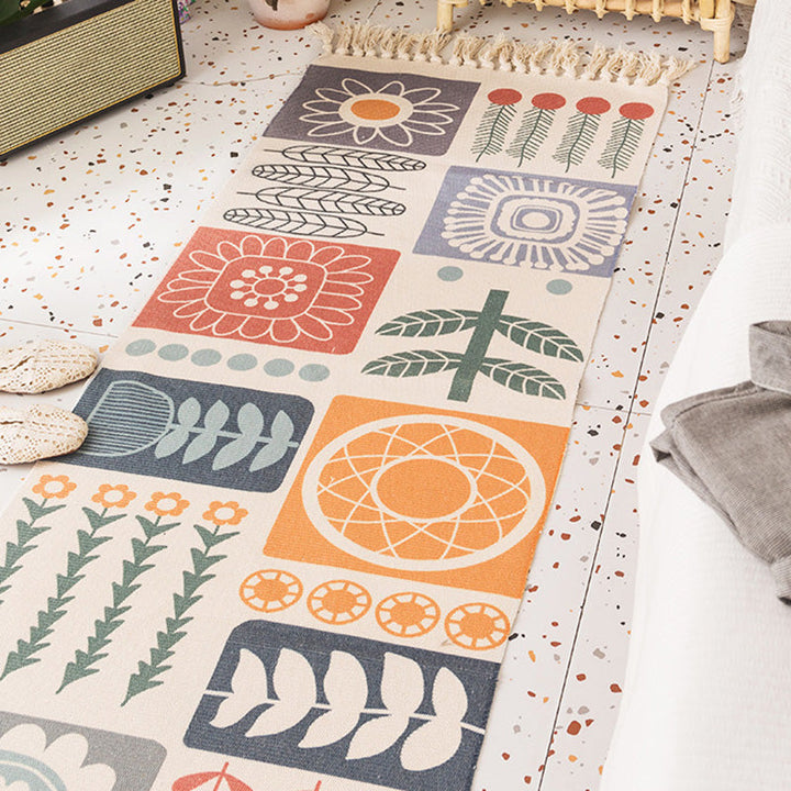 Nostalgia Tribal Pattern Carpet Multicolored Synthetic Carpet Pet Friendly Easy Care Carpet with Fringes for the Bedroom | Bowlift