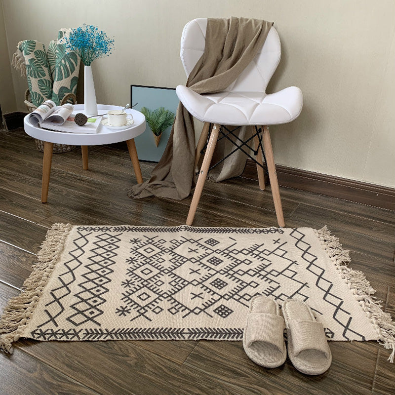 Western Bedroom Rug Multicolored Tribal Geo Rug Cotton Blend Easy Care Washable Rug with Fringes | Bowlift