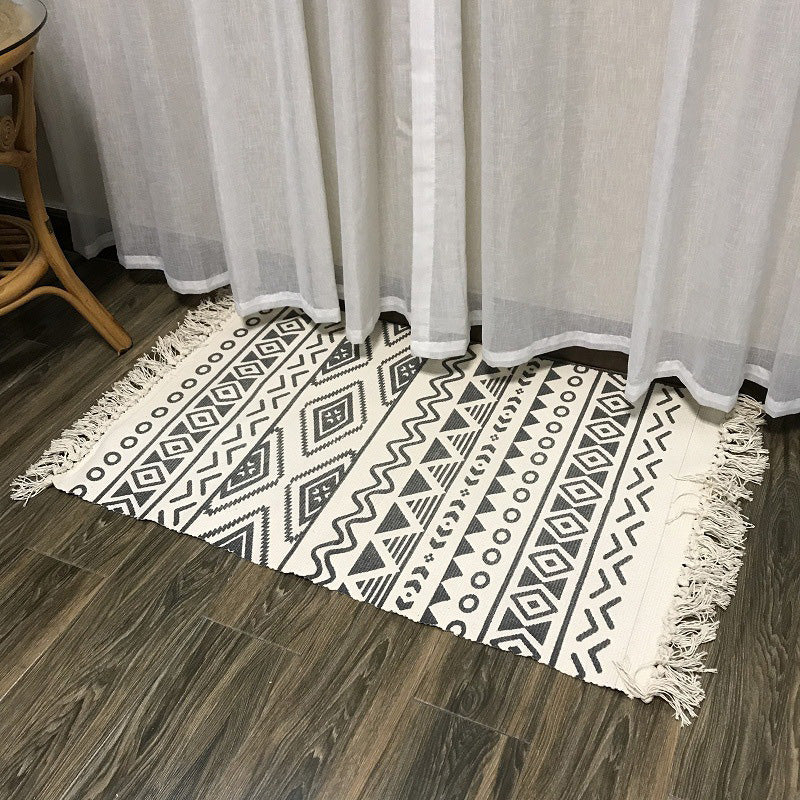 Western Bedroom Rug Multicolored Tribal Geo Rug Cotton Blend Easy Care Washable Rug with Fringes | Bowlift