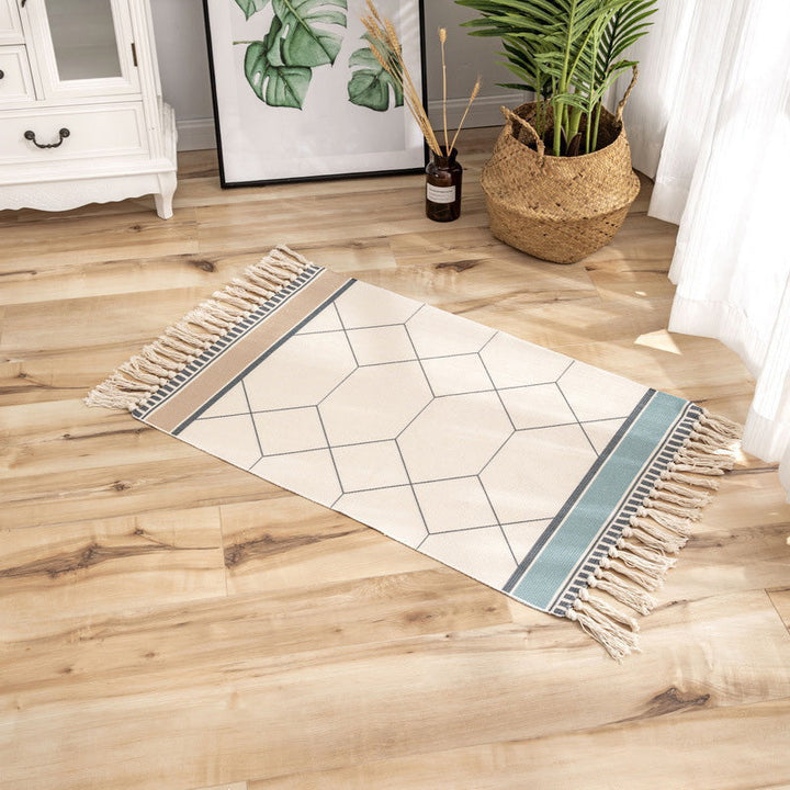 Classic geometric printed rug Multicolored cotton blend rug Easy-care washable rug with fringes for the bedroom | Bowlift