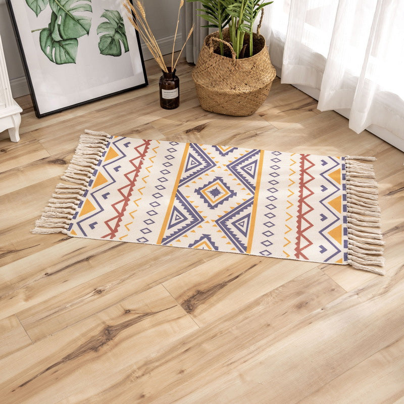 Classic geometric printed rug Multicolored cotton blend rug Easy-care washable rug with fringes for the bedroom | Bowlift