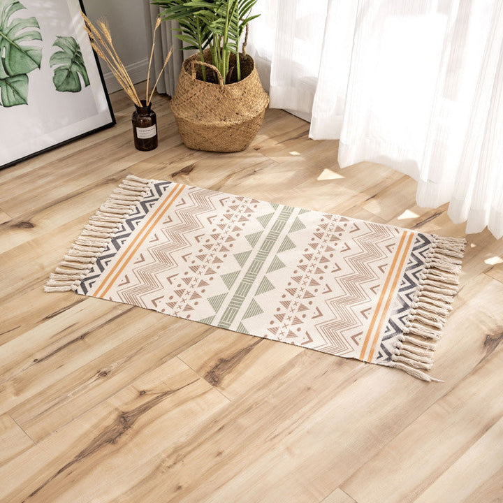 Classic geometric printed rug Multicolored cotton blend rug Easy-care washable rug with fringes for the bedroom | Bowlift