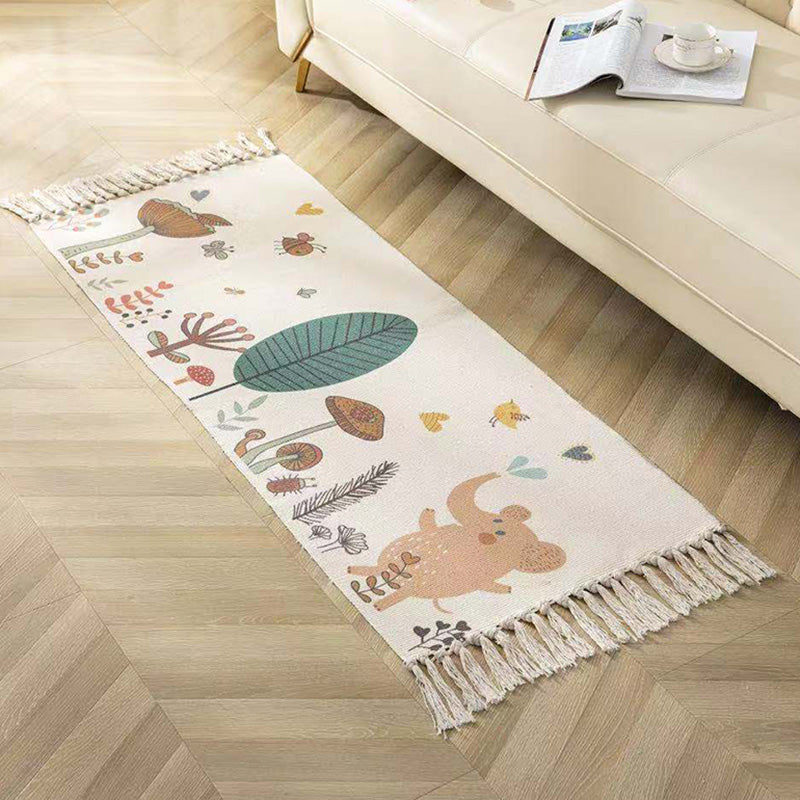 Classic geometric printed rug Multicolored cotton blend rug Easy-care washable rug with fringes for the bedroom | Bowlift