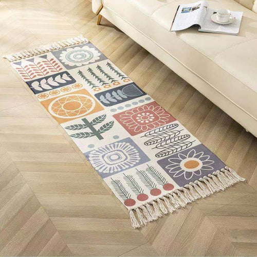 Classic geometric printed rug Multicolored cotton blend rug Easy-care washable rug with fringes for the bedroom | Bowlift