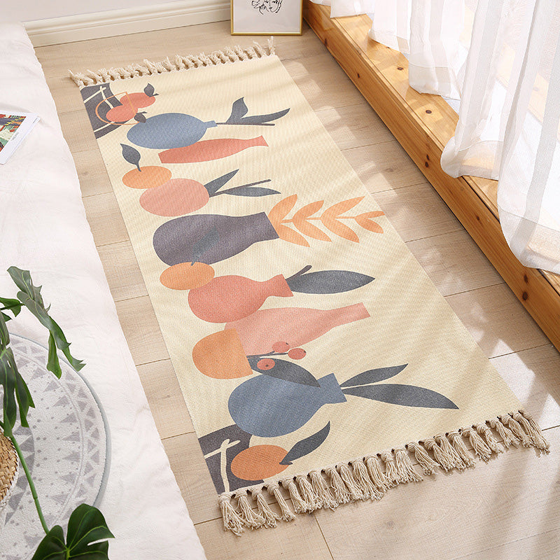 Americana Bedroom Rug Multicolored geometric print rug Machine washable Easy care rug with tassels | Bowlift