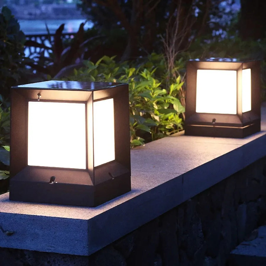 BowLift | Cube Column Lamp