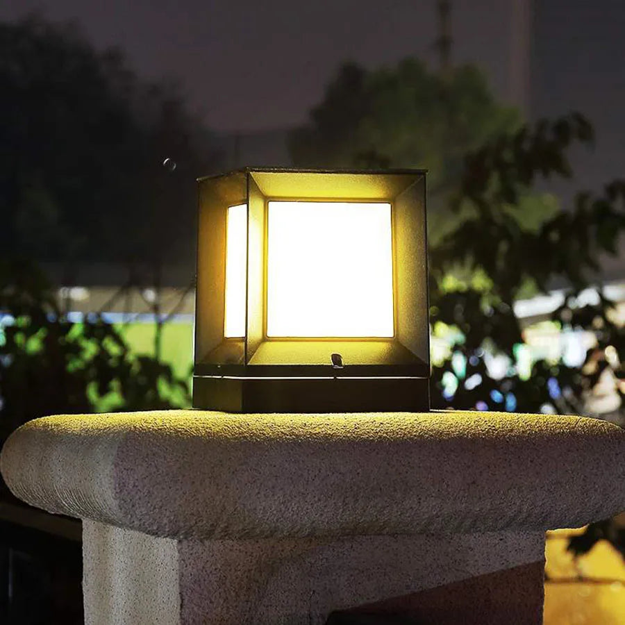 BowLift | Cube Column Lamp