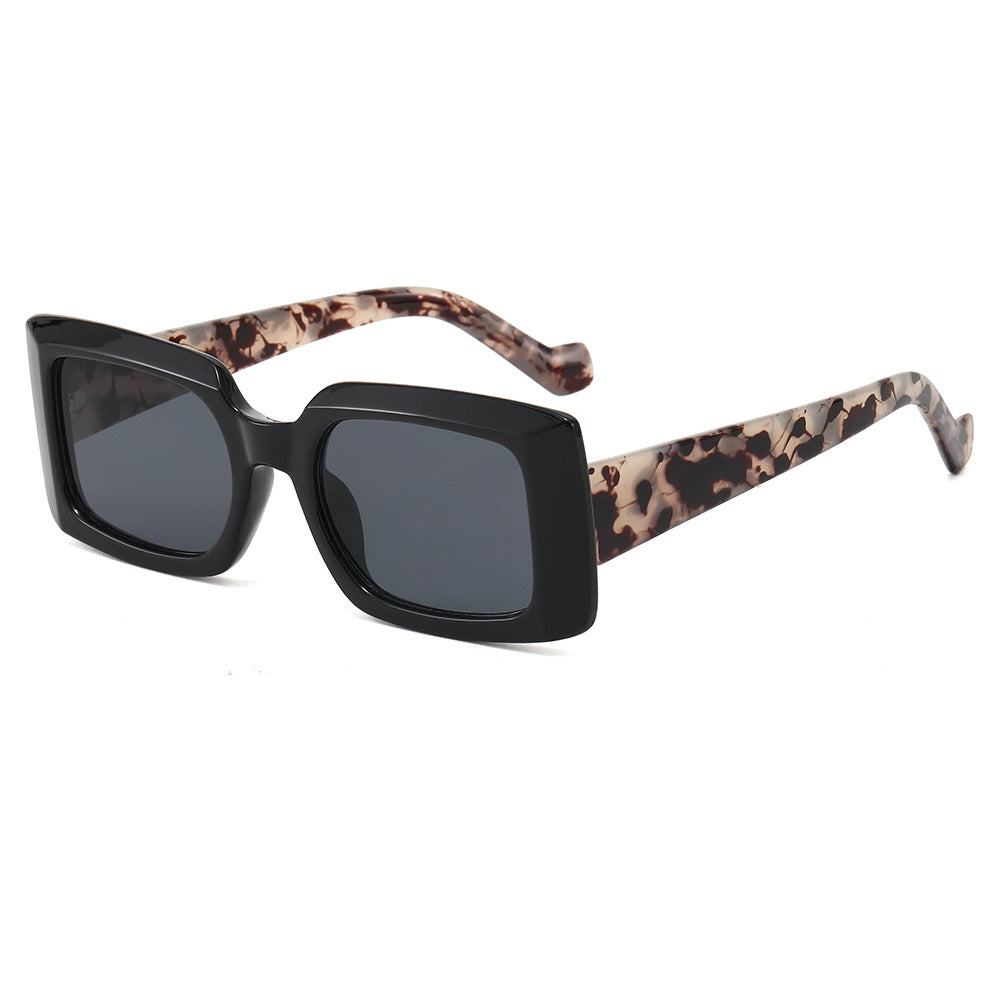 Women's fashionable square sunglasses with transparent design Bowlift
