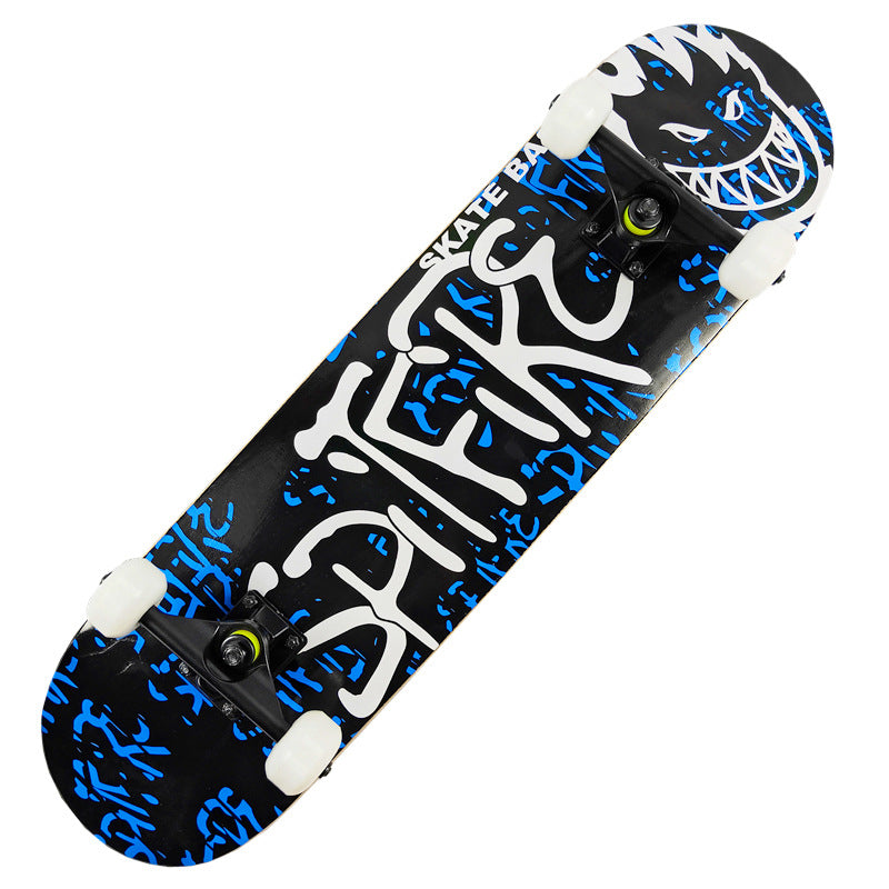 Freestyle Skateboard Bowlift