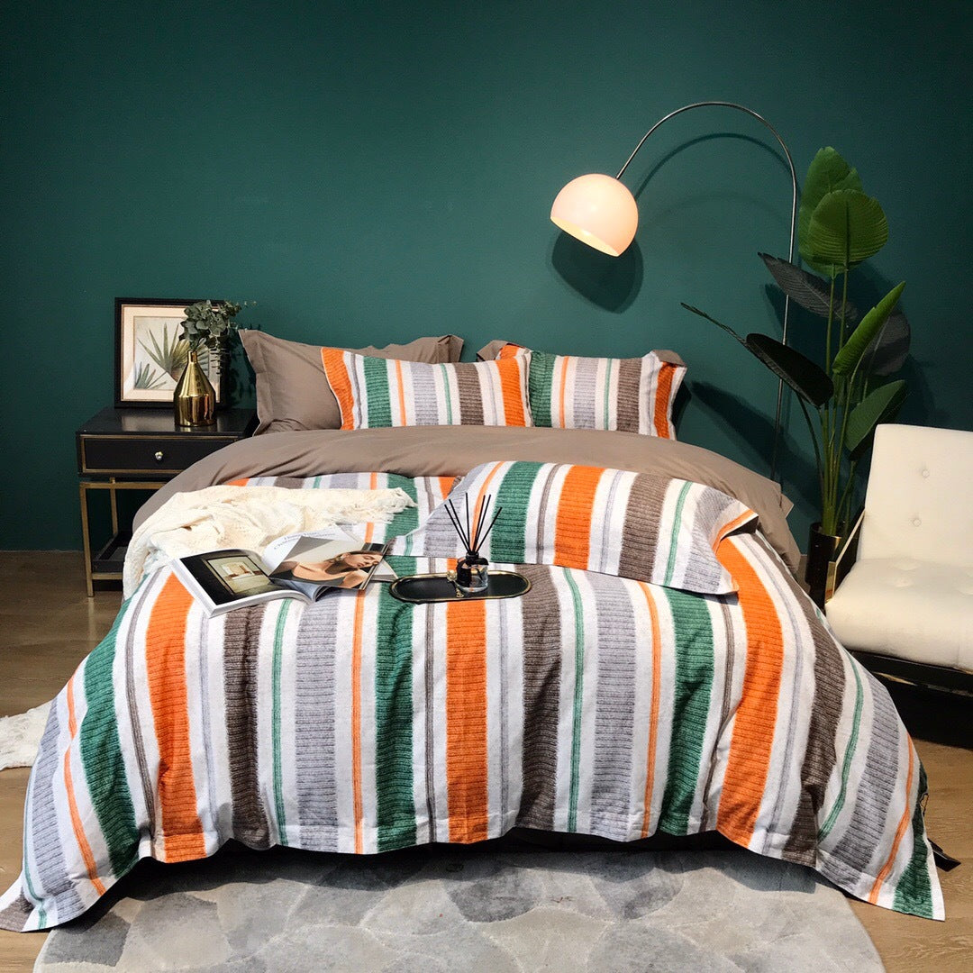 Houndstooth Plaid Reversible Duvet Cover Bedding Set with Solid Sateen Back & Envelope Shams