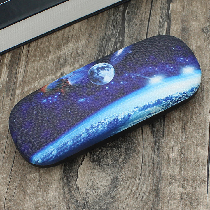 Abstract Design Eyewear Case Bowlift