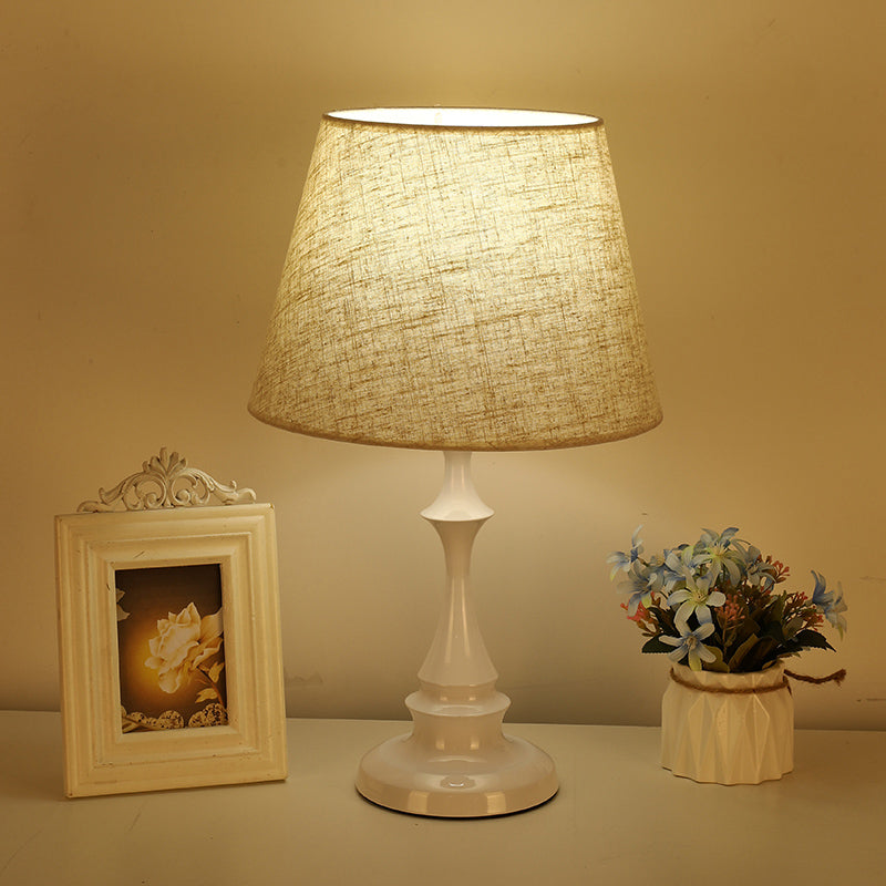 Modern Minimalist Table Lamp Bowlift
