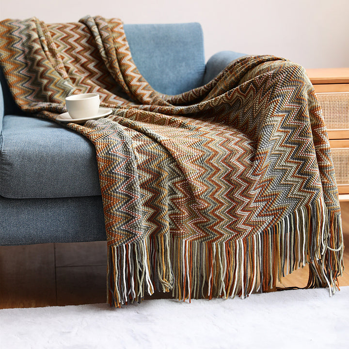 Ladies Zigzag Pattern Blanket Bowlift