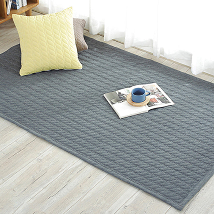 Multicolored simple cotton rug with striped design, non-slip backing, machine washable, rug for the bedroom | Bowlift