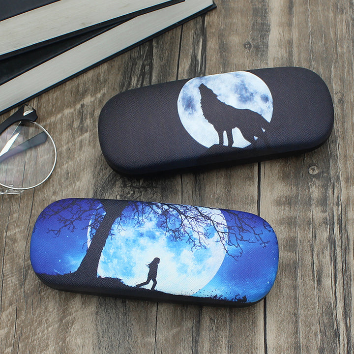 Abstract Design Eyewear Case Bowlift