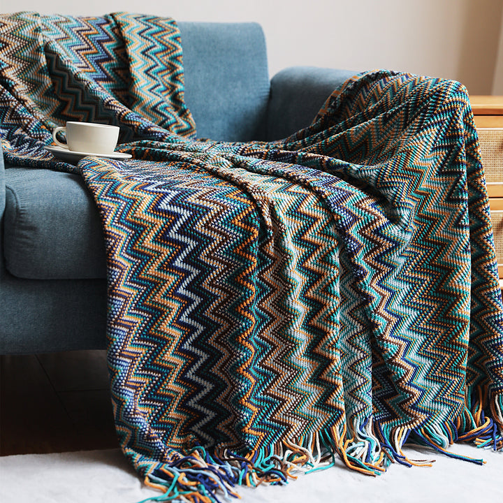 Ladies Zigzag Pattern Blanket Bowlift