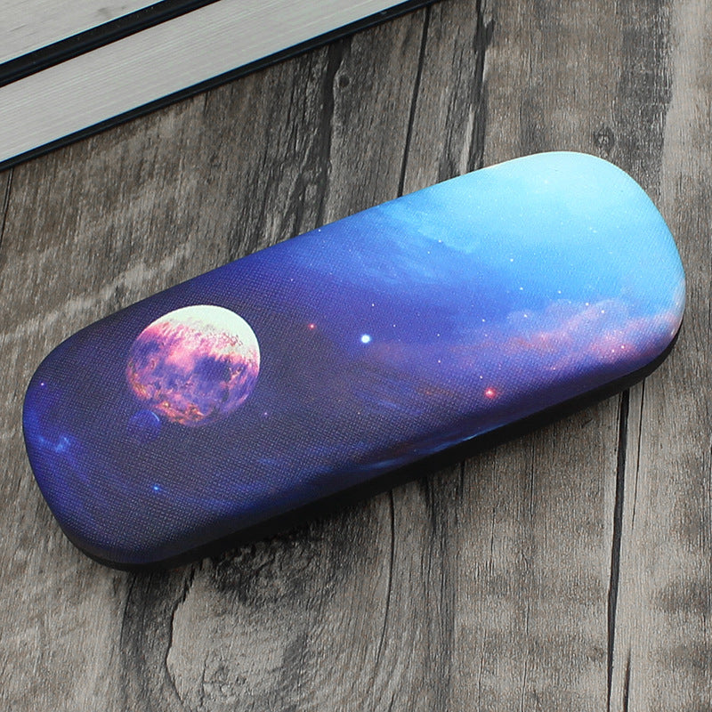 Abstract Design Eyewear Case Bowlift
