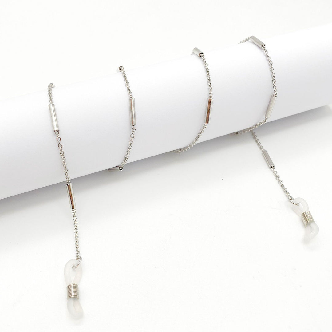 Elegant Eyewear Holder Chain Bowlift
