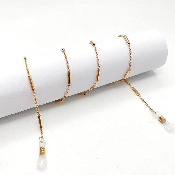 Elegant Eyewear Holder Chain Bowlift
