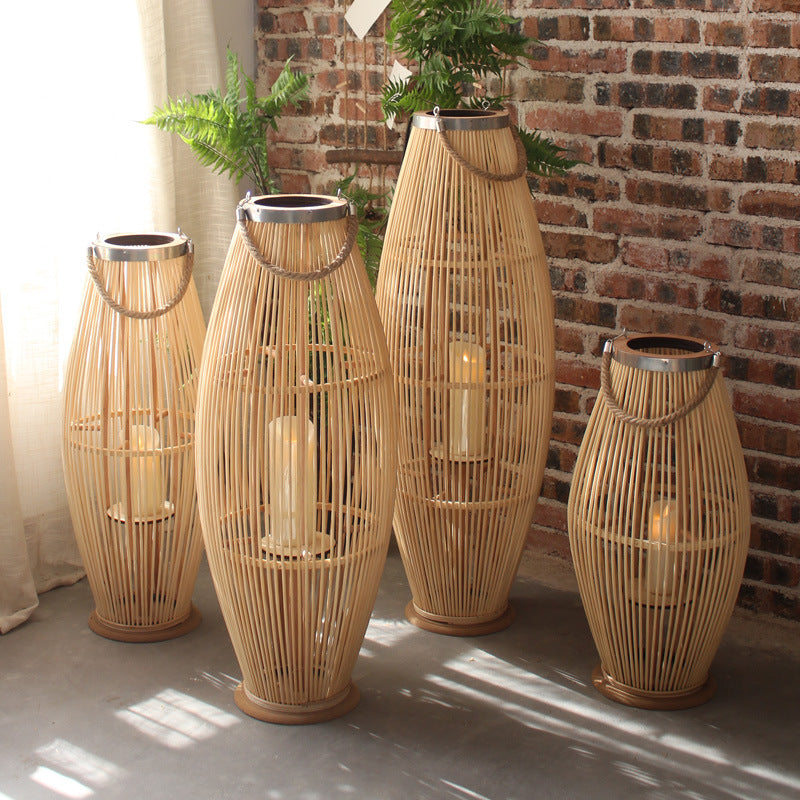 Stylish lantern made of woven material Bowlift