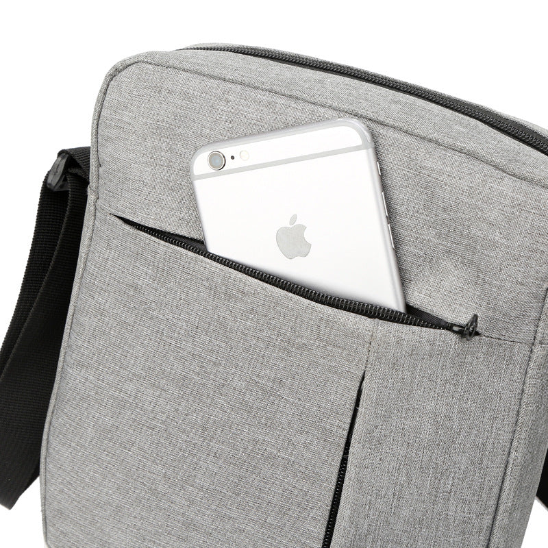 Versatile Tech-Friendly Messenger Bag Bowlift