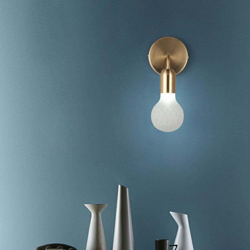 BowLift | Industrial Style Bulb-Shaped Wall Lamp Single Pane Glass Wall Lamp Fixture in Brass