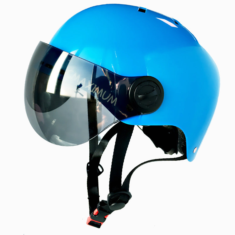 Protective Helmet with Visor Bowlift