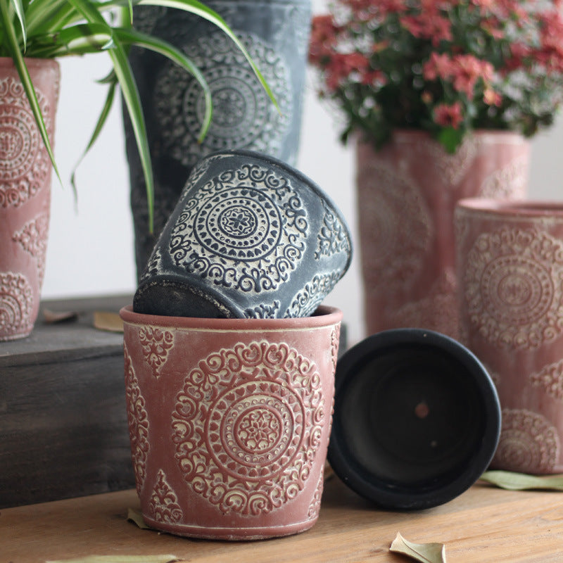 Elegant flower vase made of ceramic Bowlift