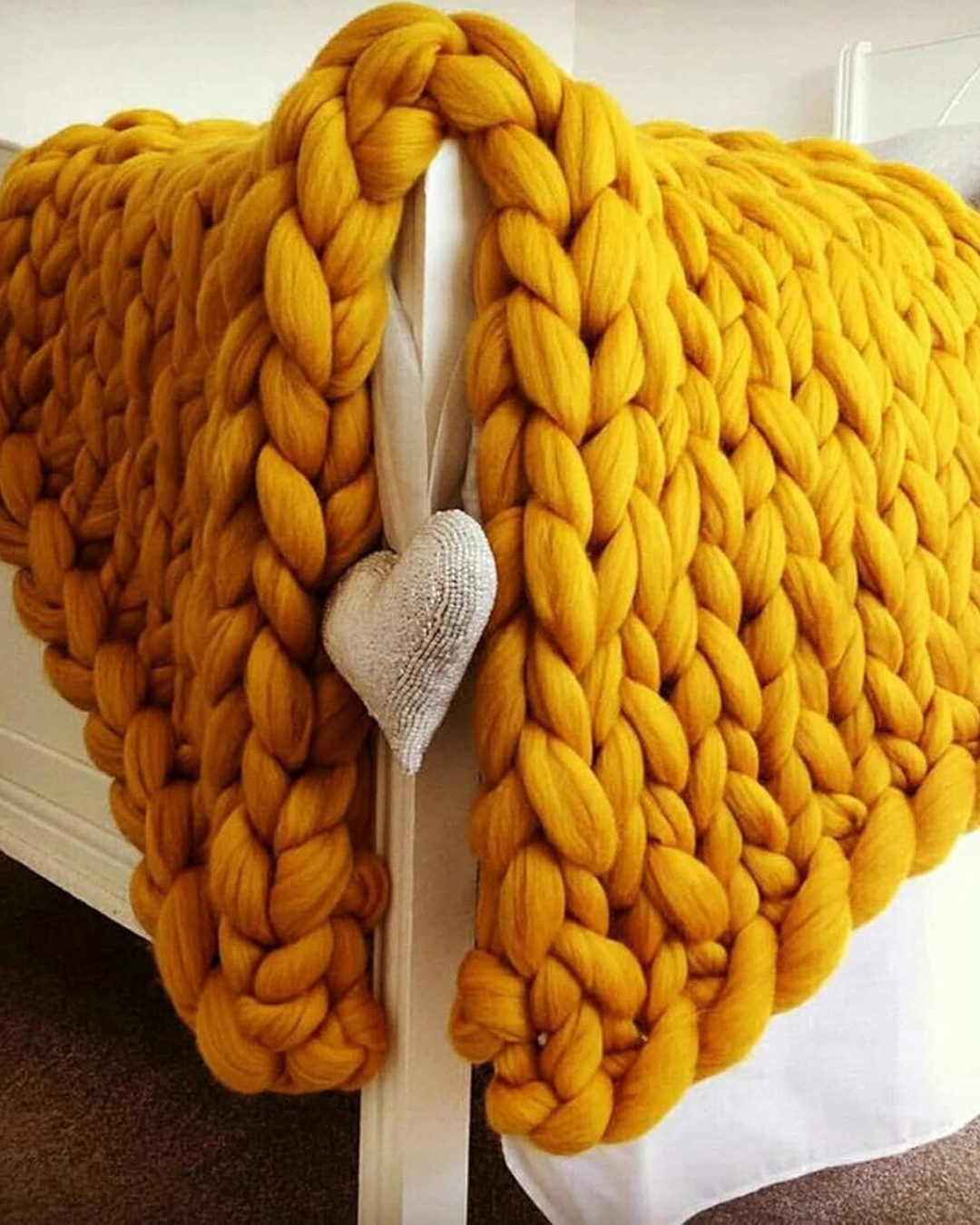 BowLift | Knitted Asymmetrical Women's Sweater