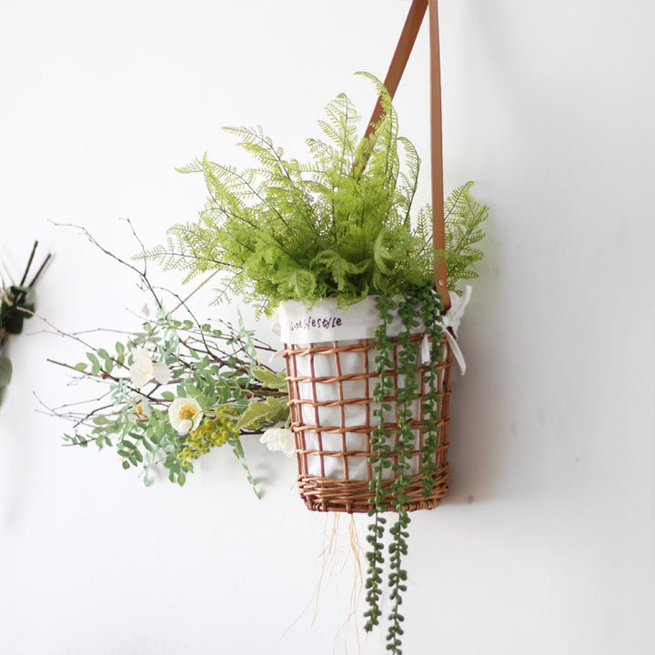 Practical basket with carrying strap Bowlift