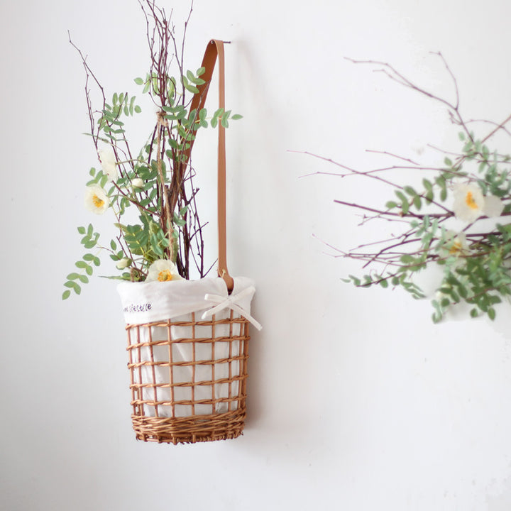 Practical basket with carrying strap Bowlift