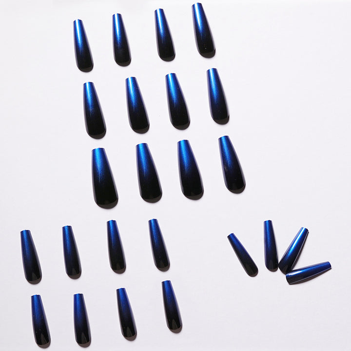 Elegant artificial nails with gradient Bowlift