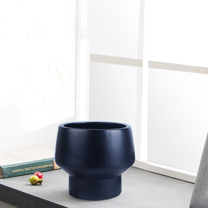 Modern Flower Vase Bowlift