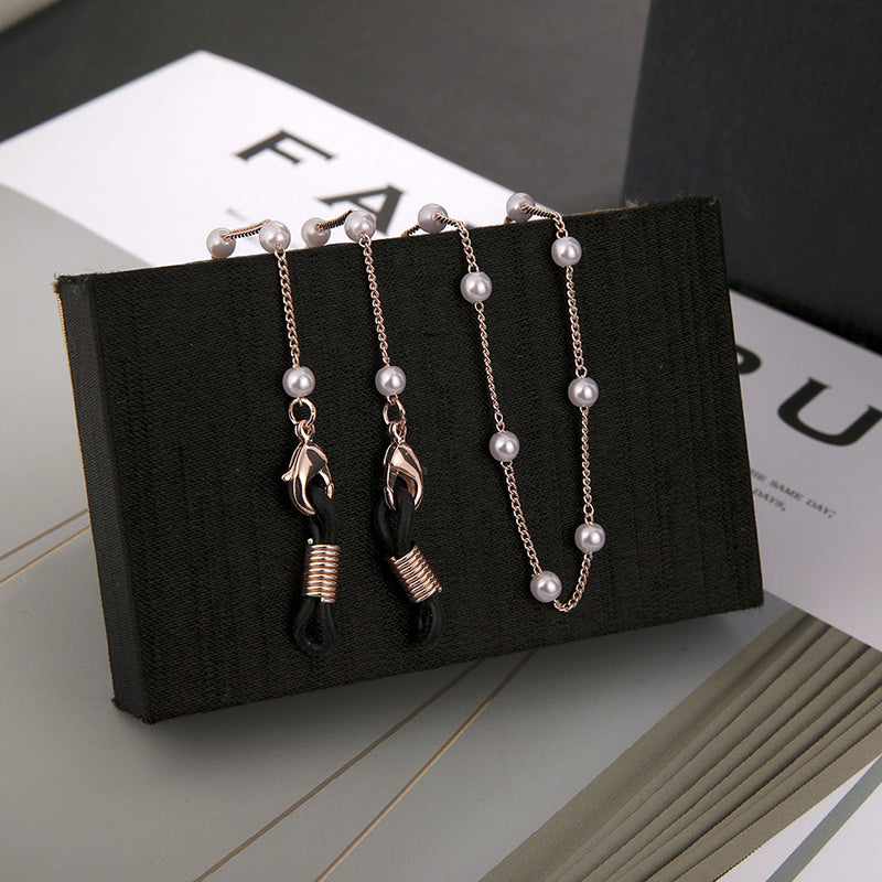 Elegant Pearl Chain Eyewear Holder Bowlift