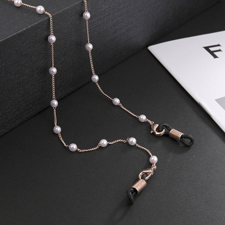 Elegant Pearl Chain Eyewear Holder Bowlift