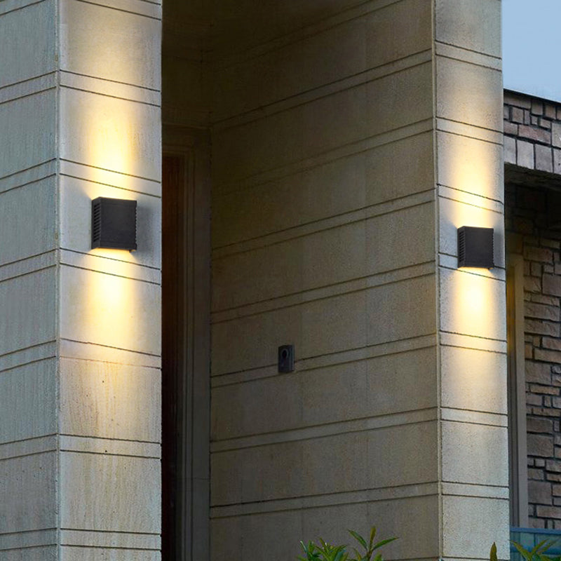 BowLift | LED Garden Wall Wash Light Modern Black Wall Lamp with Rectangular Metal Shade