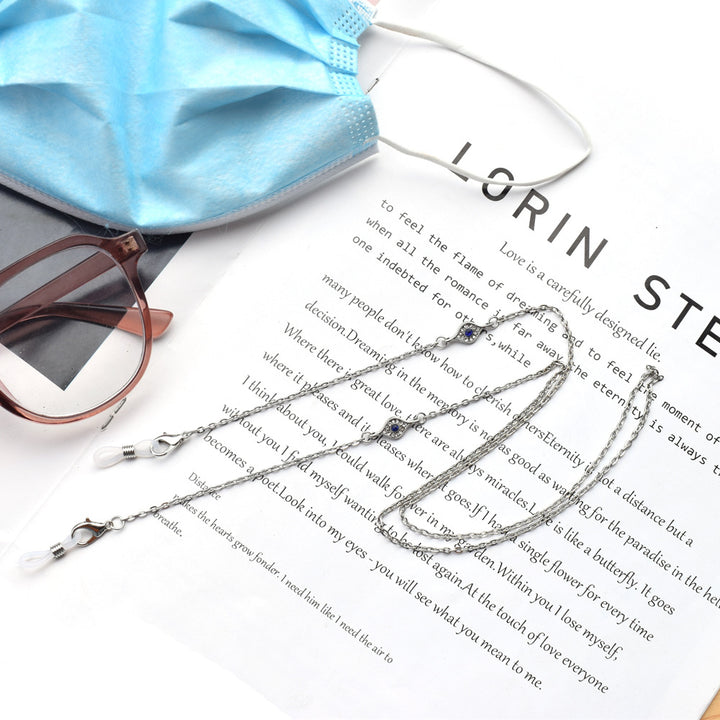 Elegantly Designed Eyewear Chain Bowlift