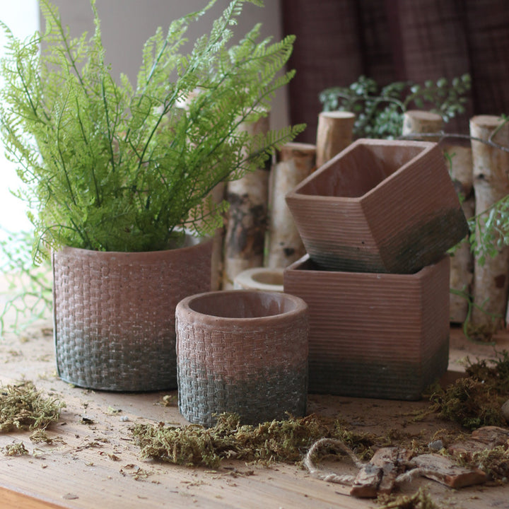 Decorative flower pot with woven design Bowlift