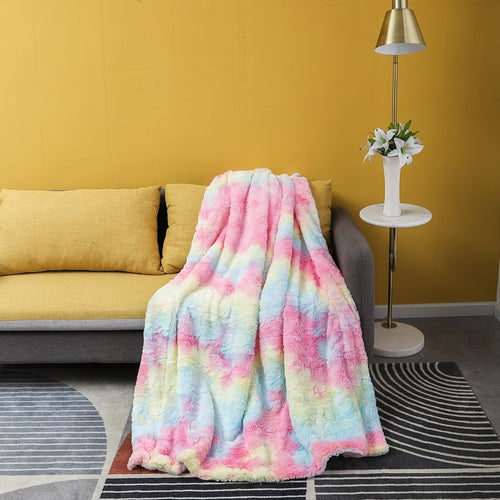 Women's luxurious cuddly blanket made of soft microfiber fabric Bowlift