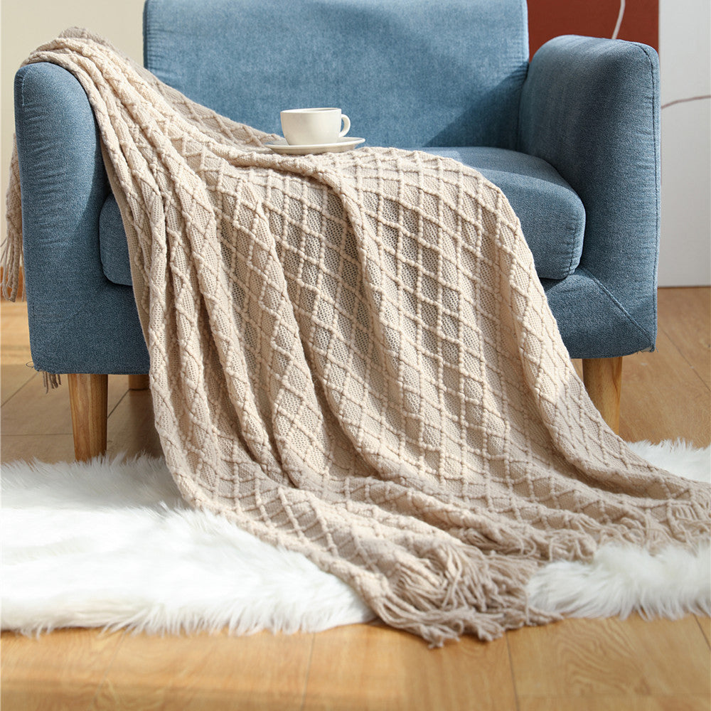 Ladies Patterned Knitted Blanket with Fringes Bowlift