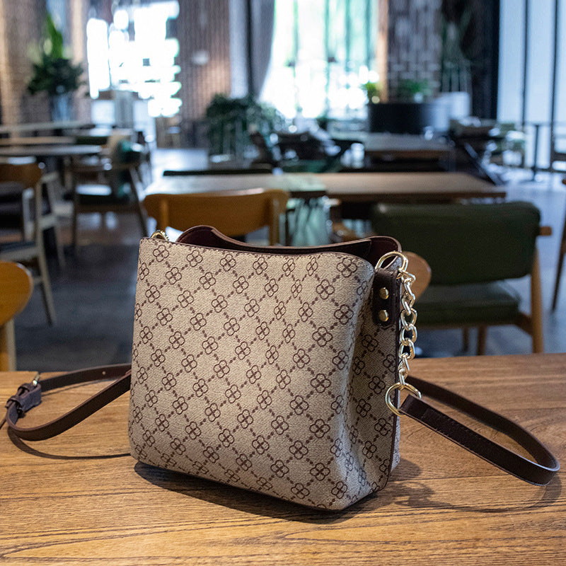 Chic Textured Crossbody Bag